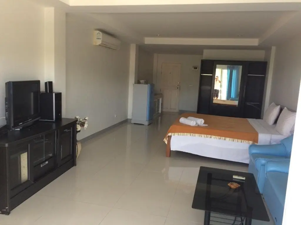 Муанг: Mataphuket Apartment