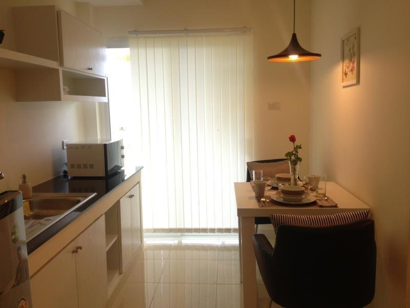 Тхаланг: Khanitta-Bukitta Airport Condominium
