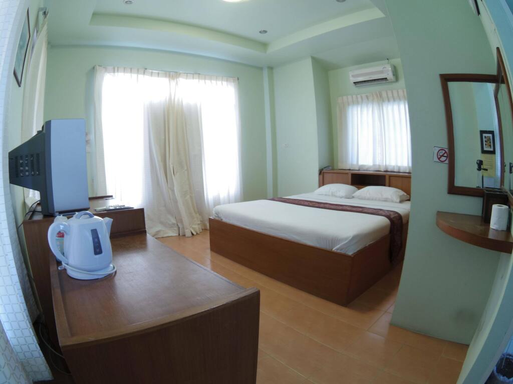 Маерим: Maerim Whale Park Resort.