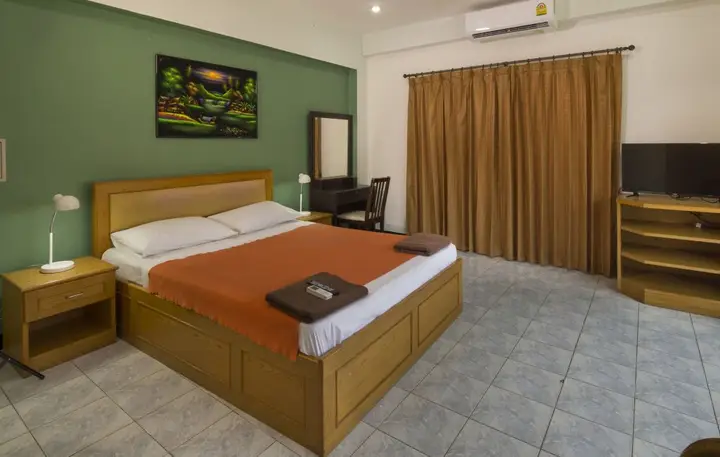 Паттайя: Travellers Rest Hotel