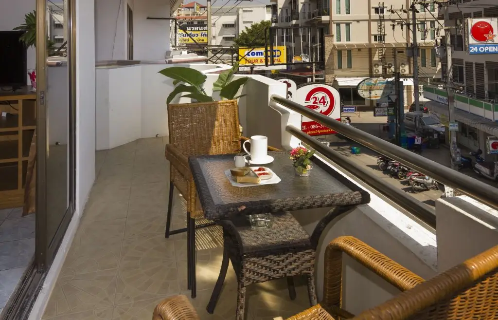 Паттайя: Travellers Rest Hotel