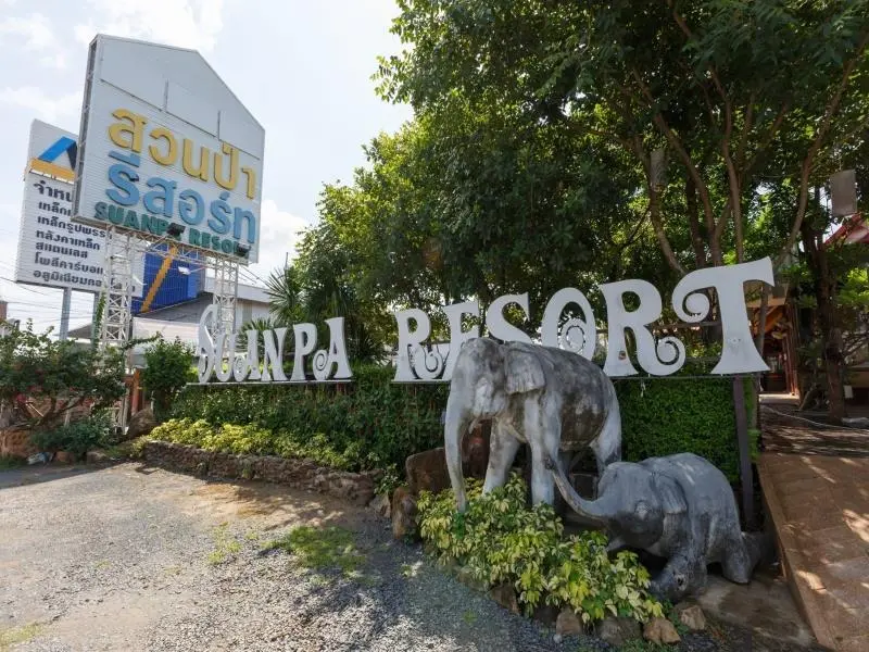 Сурин: Suanpa Resort (SHA Extra Plus)