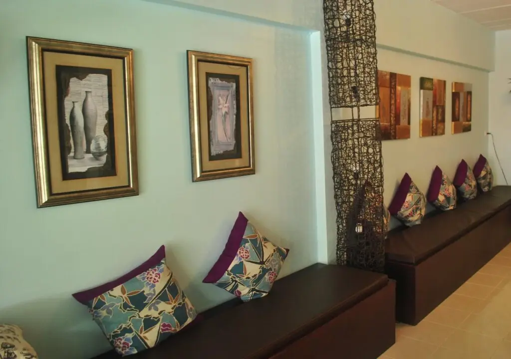 Као Лак: Lemongrass Guesthouse and Cafe