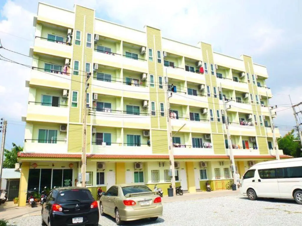 Чонбури: Wongsaisiri Townhome