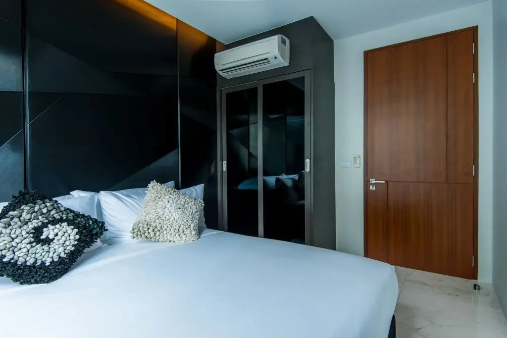 Кату: Glam Habitat Hotel