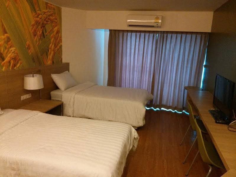 Кхлонг-Луанг: D-luxx Thammasat Apartment
