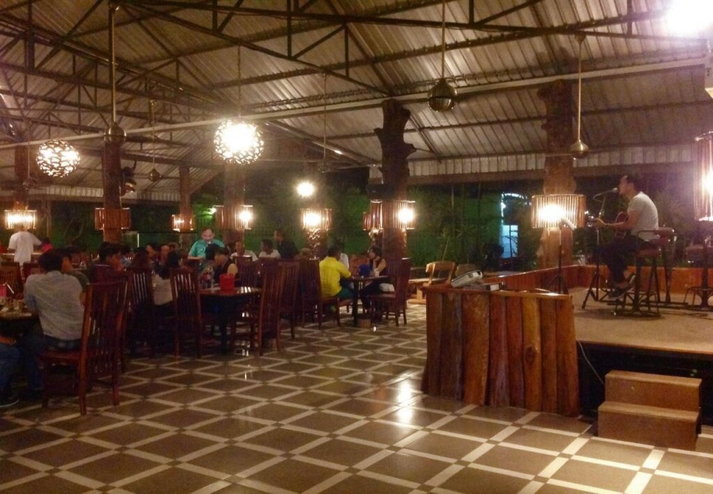 Араньяпратхет: Aranyaprathet Riverside Resort