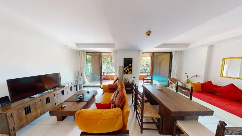 Хуахин: Away Las Tortugas Beach Front Condo