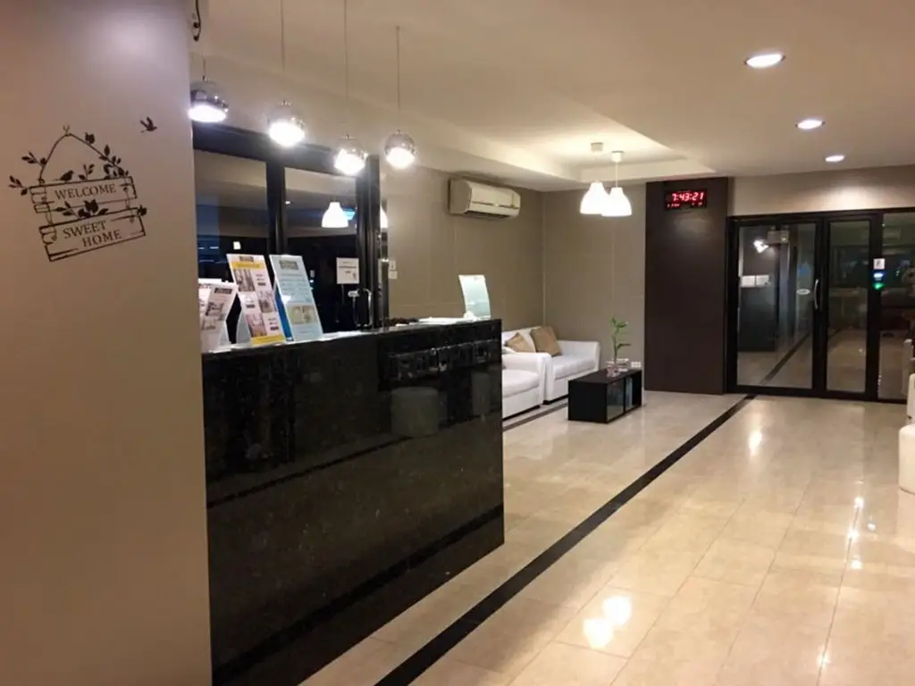Кхлонг-Янг: ABM Service Residence