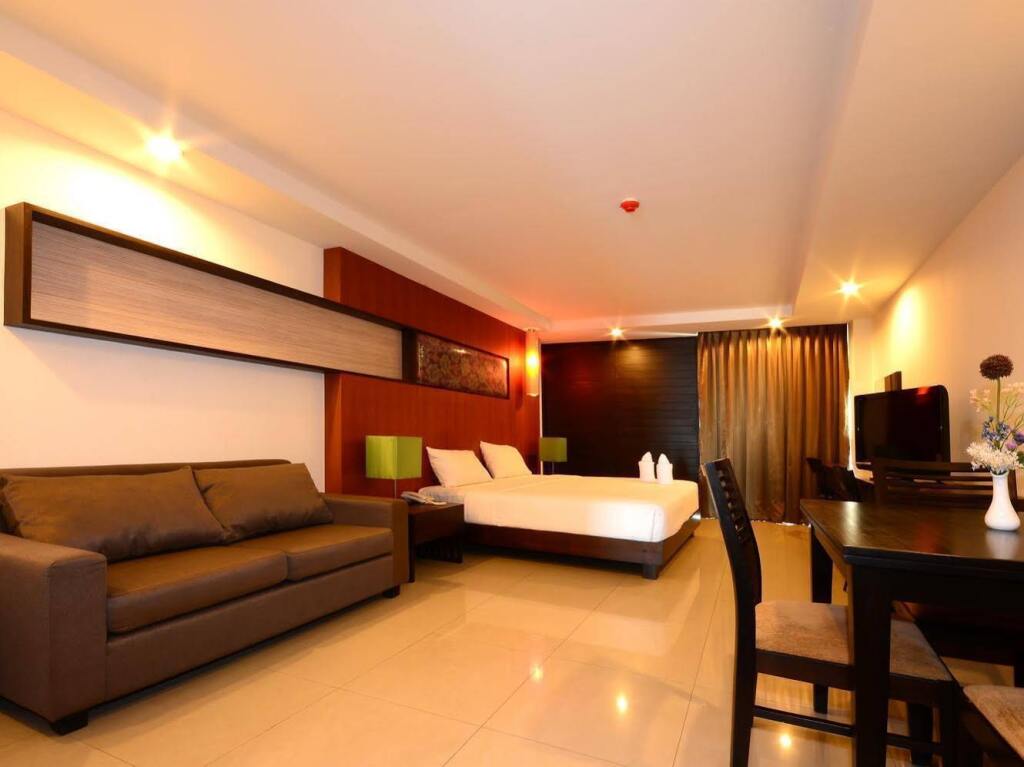 Паттайя: Tycoon Suite Pattaya