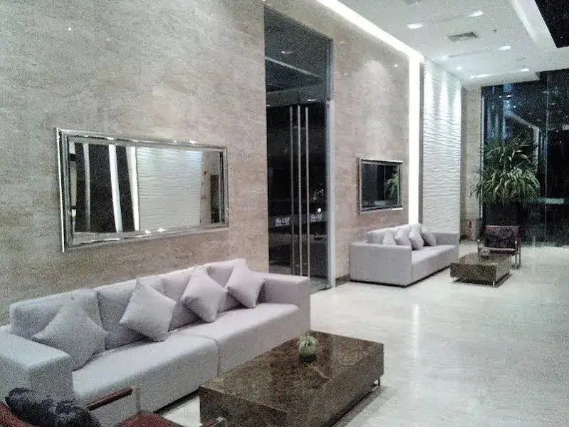 Паттайя: Suntalay The Cliff Apartments