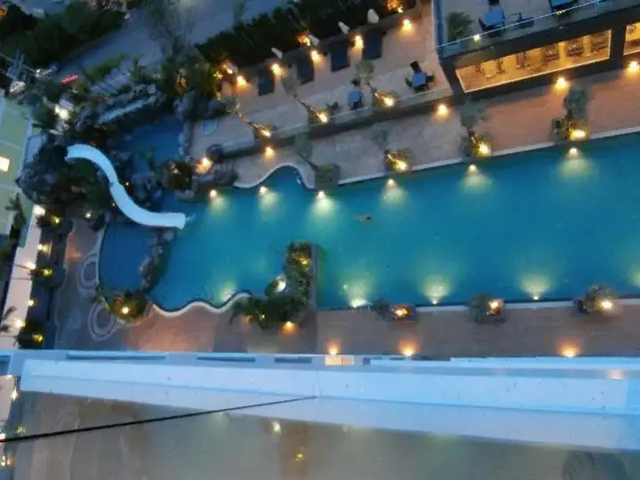 Паттайя: Suntalay The Cliff Apartments