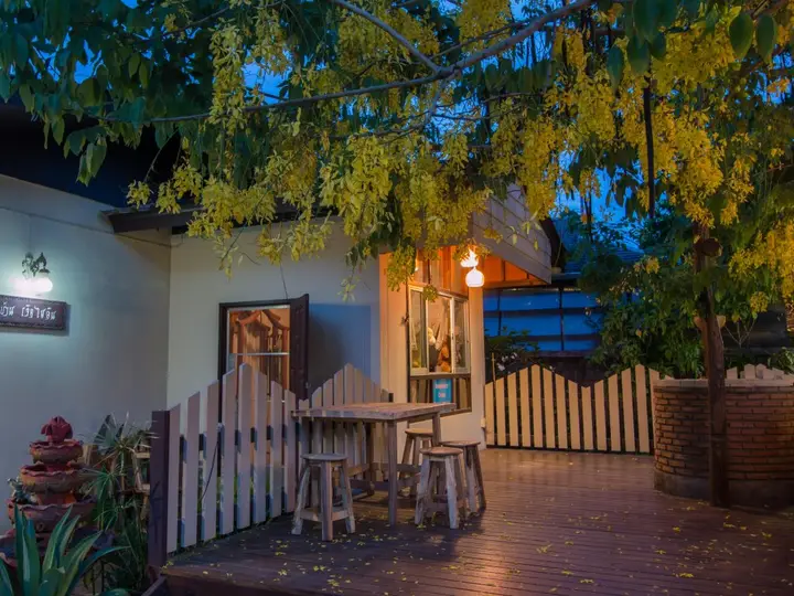 Паи: Pailin House