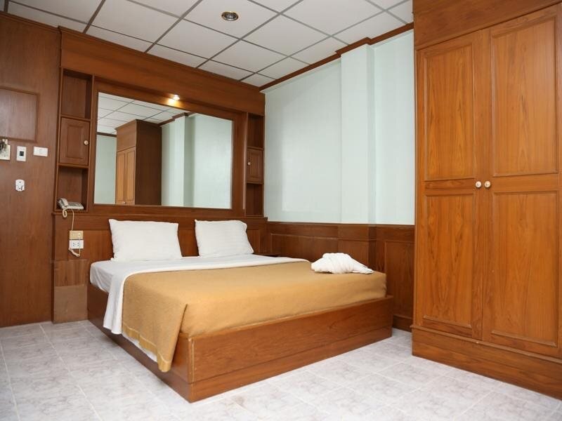 Сураттхани: Banpaktai Hotel