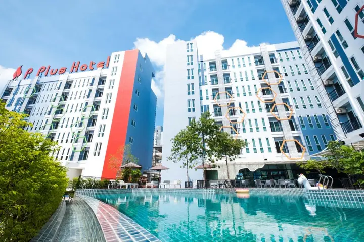 Паттайя: P Plus Hotel