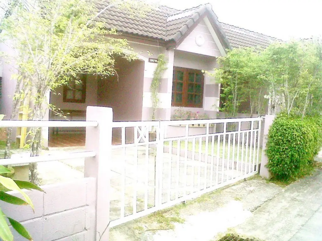 Тхаланг: Aree Guesthouse1