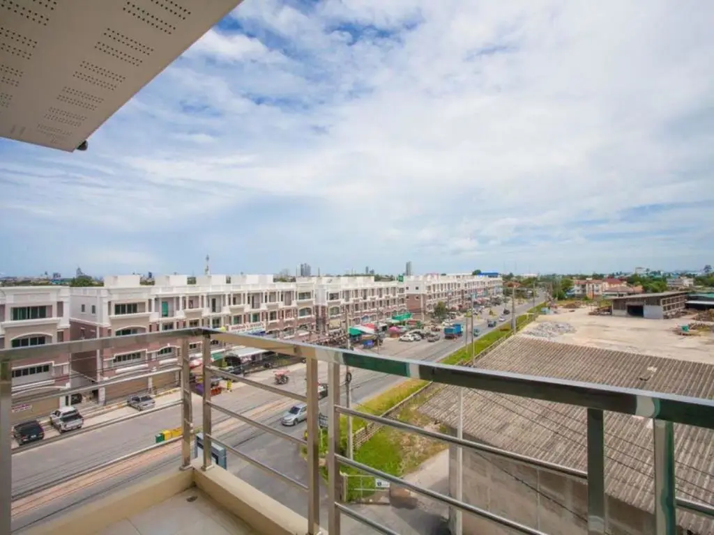 Паттайя: OYO 488 Delight Residence