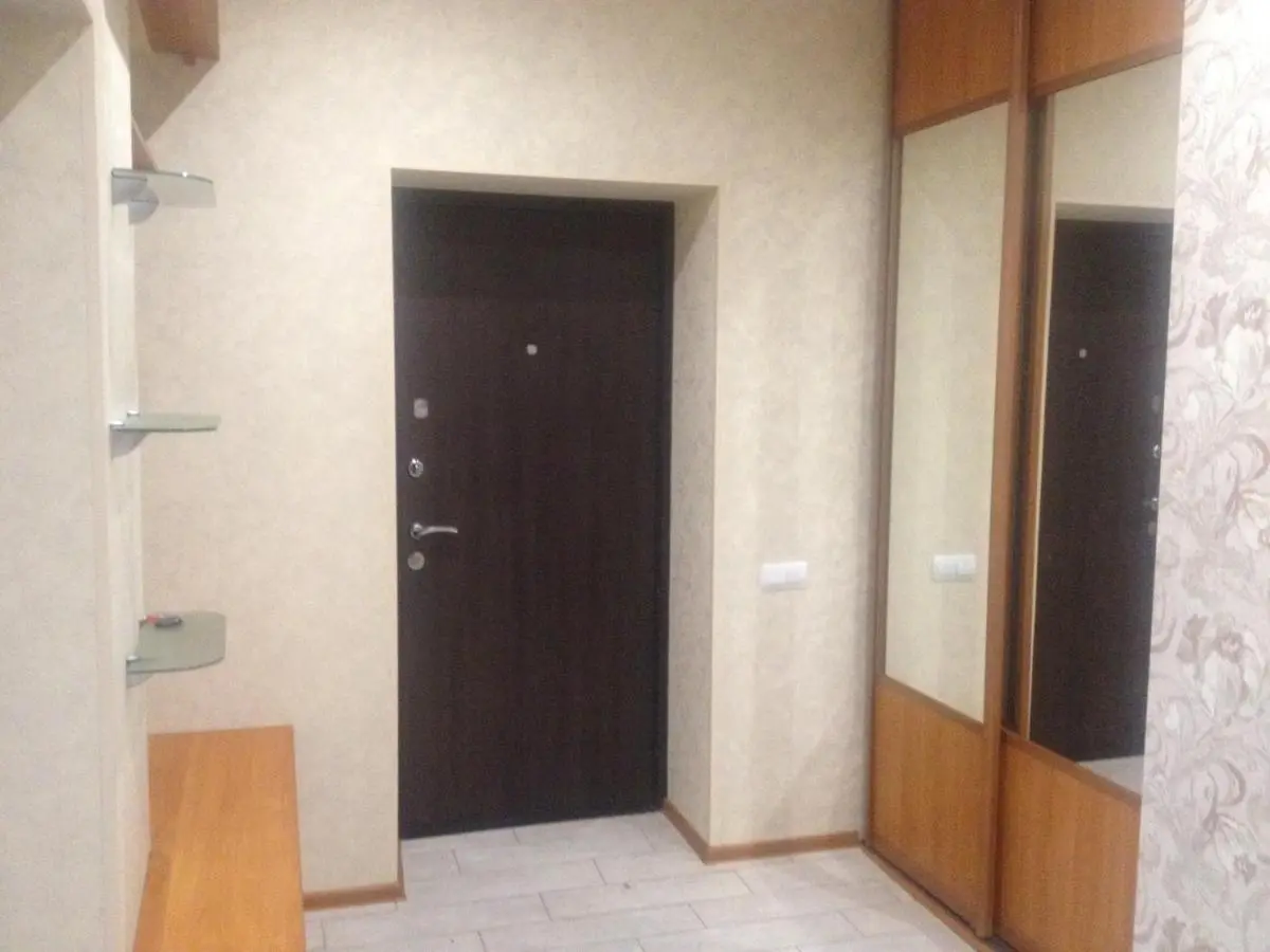 Азов: Мира д 43 кв 8
