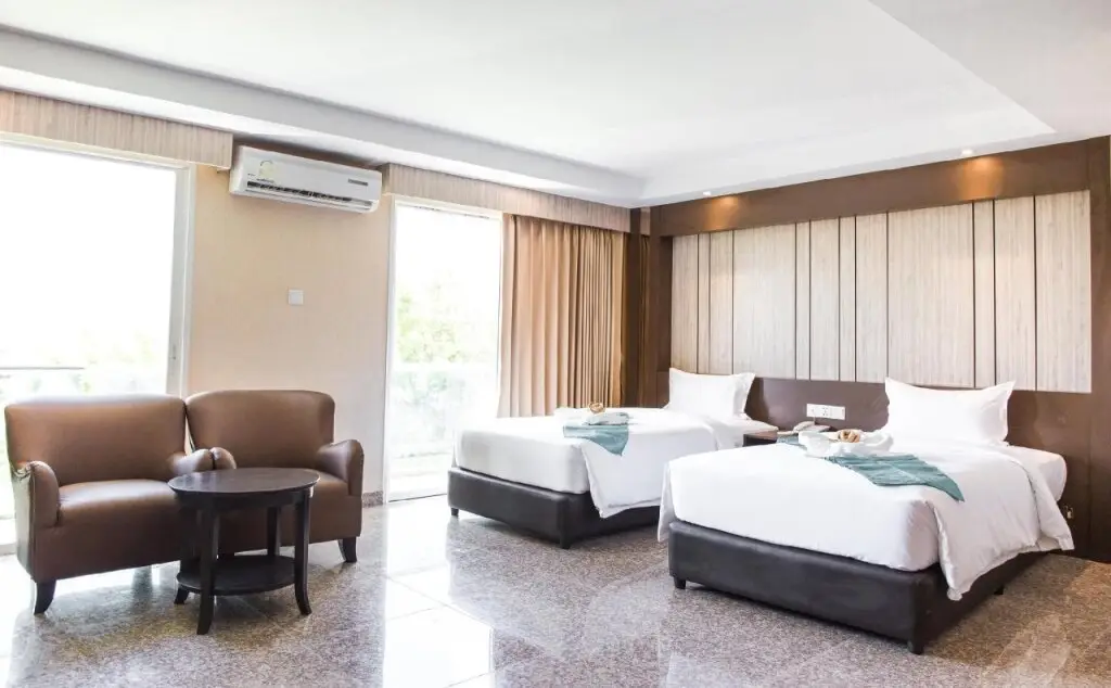 Садао: M Village Service Apartment