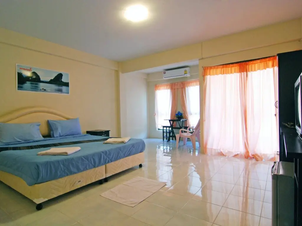 Ланта: City Mantion Hotel