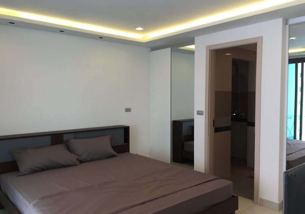 Паттайя: Wong Amat Tower by Liberty Group Apartment