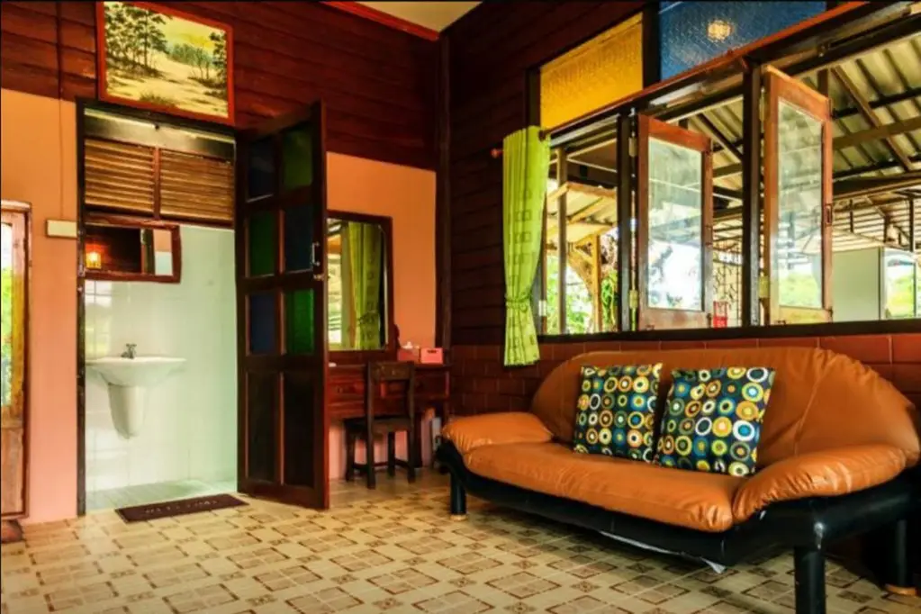 Трат: Pop Riverside Homestay