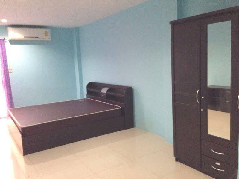 Банбынг: KateKaew Apartment