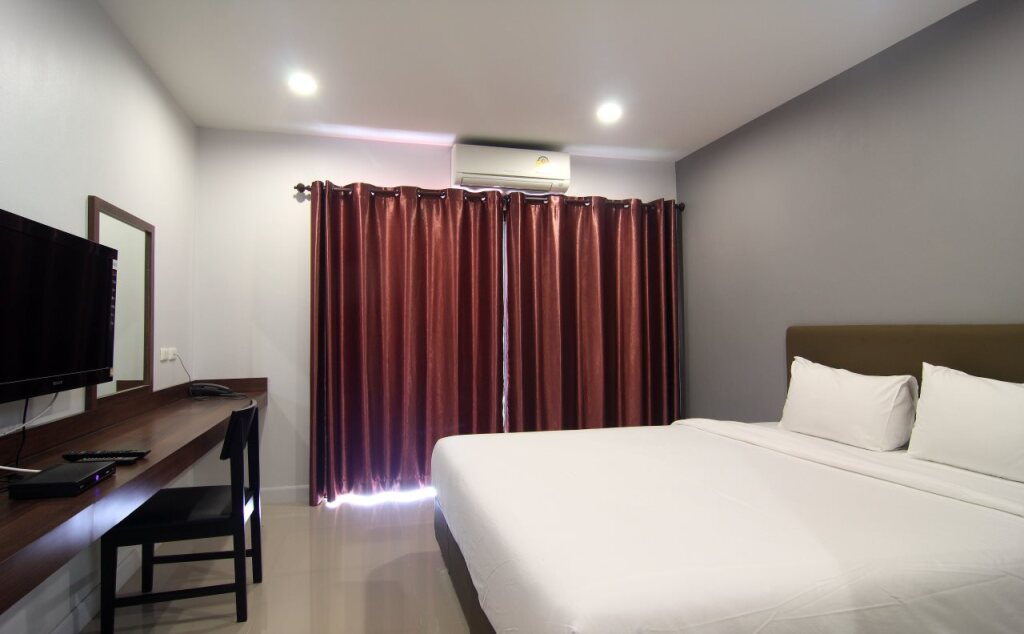 Паттайя: Sritrakul Place