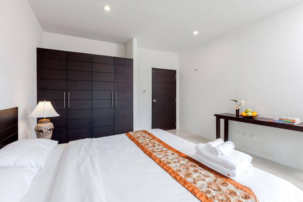 Муанг: Chaofa West Residence