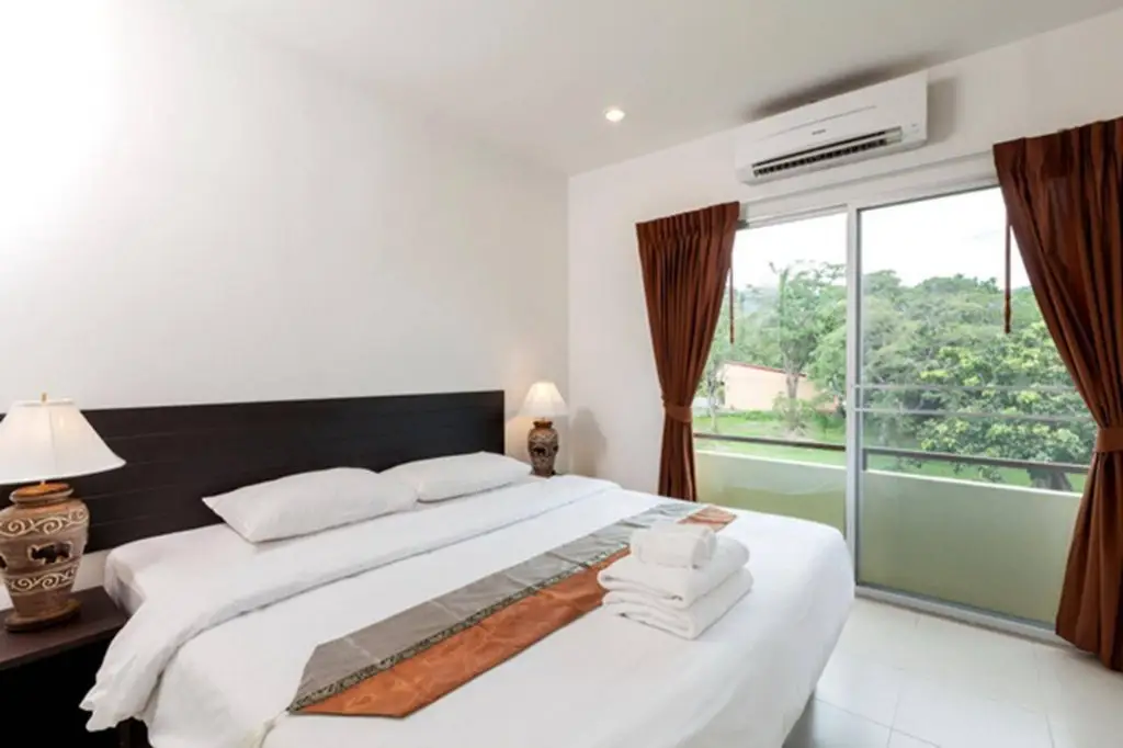 Муанг: Chaofa West Residence