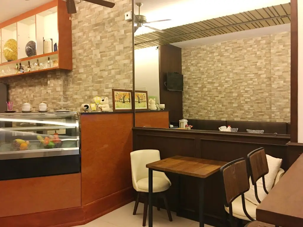 Egg Colony Hotel — фото 1