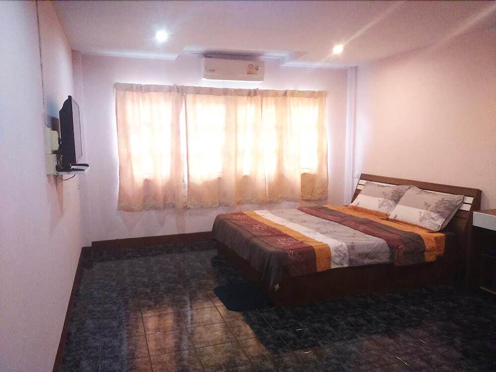 Патталунг: Baan Saen Rak Apartment