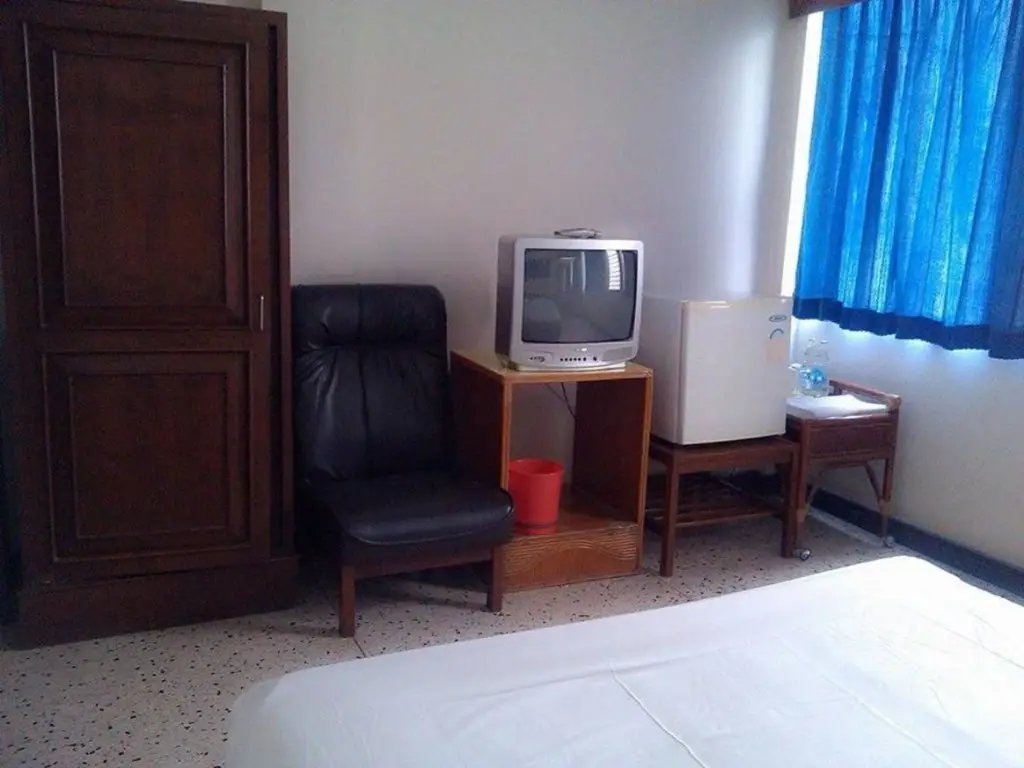 Пхитсанулок: Petch Pailyn Hotel