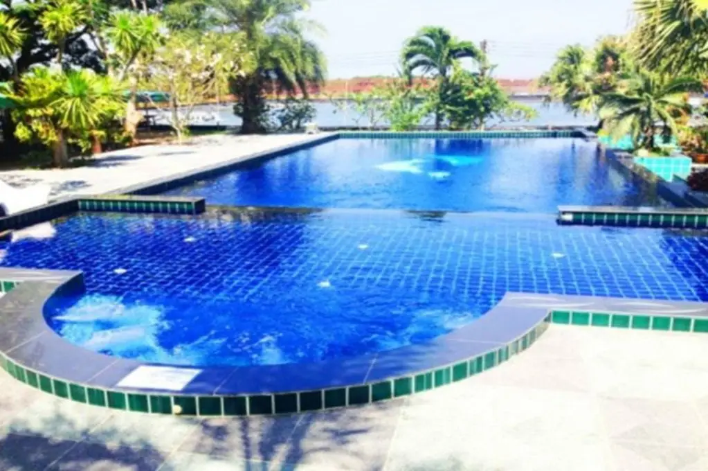 Та Кат Нгау: Sri Phairin Resort