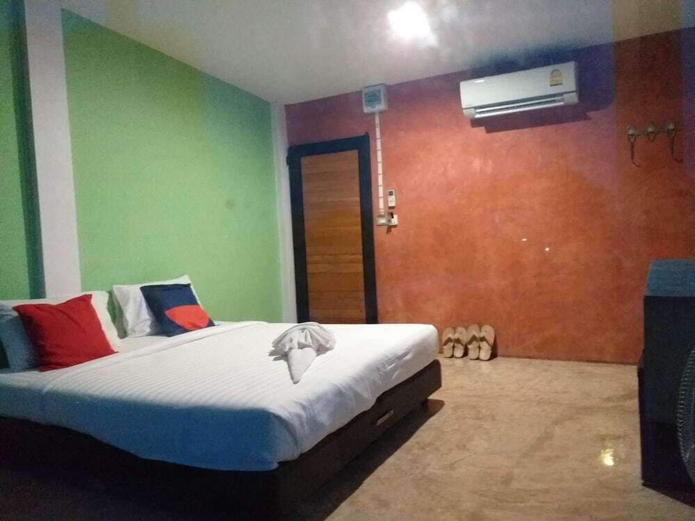 Пхуттхамонтхон: Plern Salaya Resort