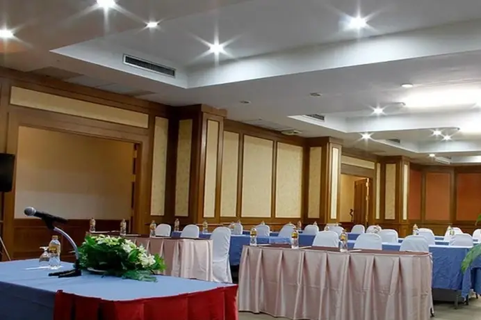 拉差布里黄金城市酒店(Golden City Hotel Ratchaburi) — фото 1