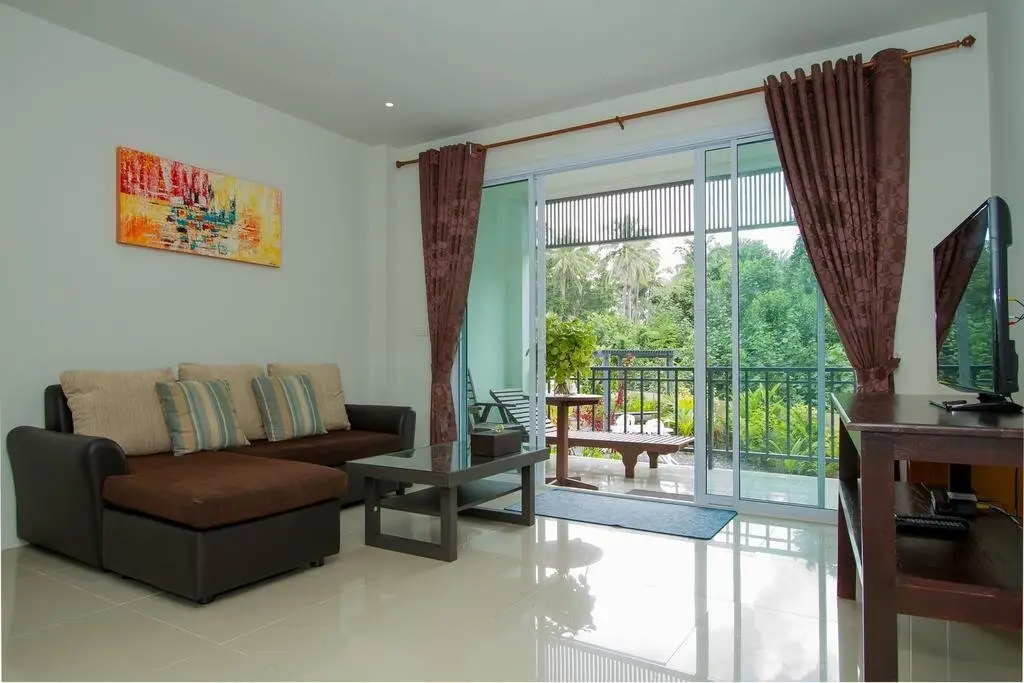 Самуи: Aemjai Residence