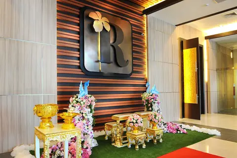 Grand Ratchapruek Hotel — фото 1