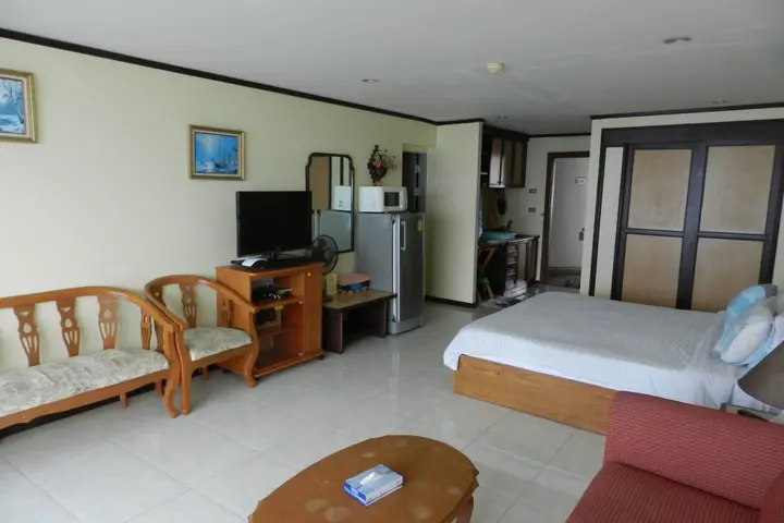 Паттайя: Alex Group Jomtien Plaza Condotel
