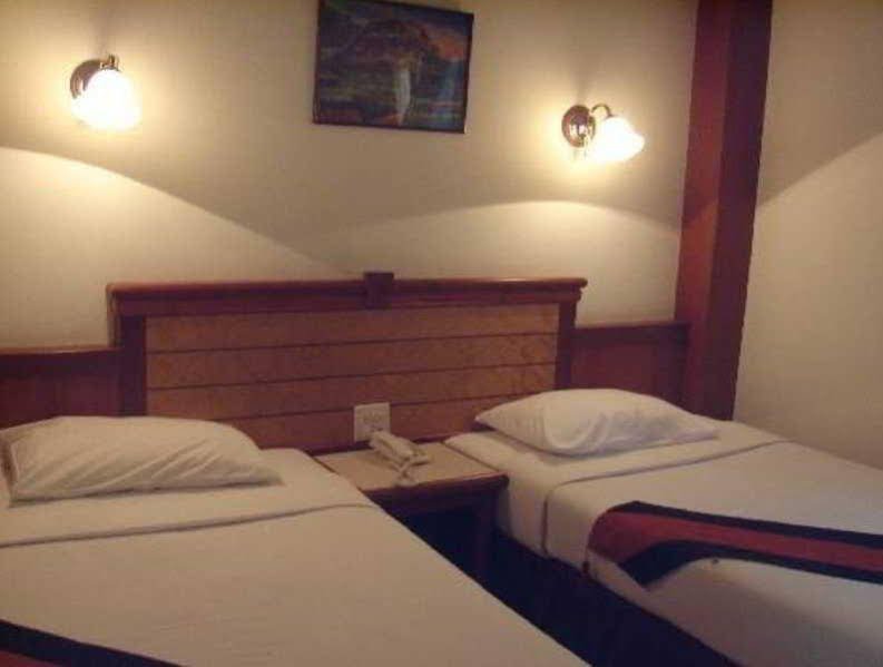 Кату: 8080 Hotel