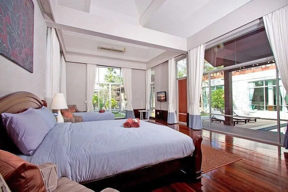 Паттайя: Baan Nagavana 5 Bedroom Pool Villa by Pinky