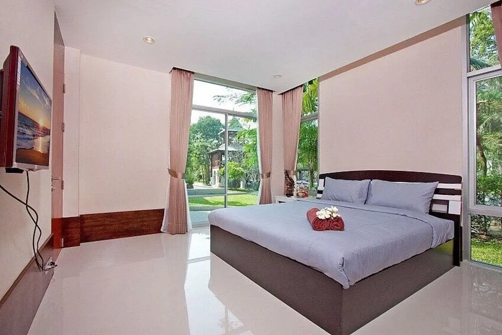 Паттайя: Baan Nagavana 5 Bedroom Pool Villa by Pinky