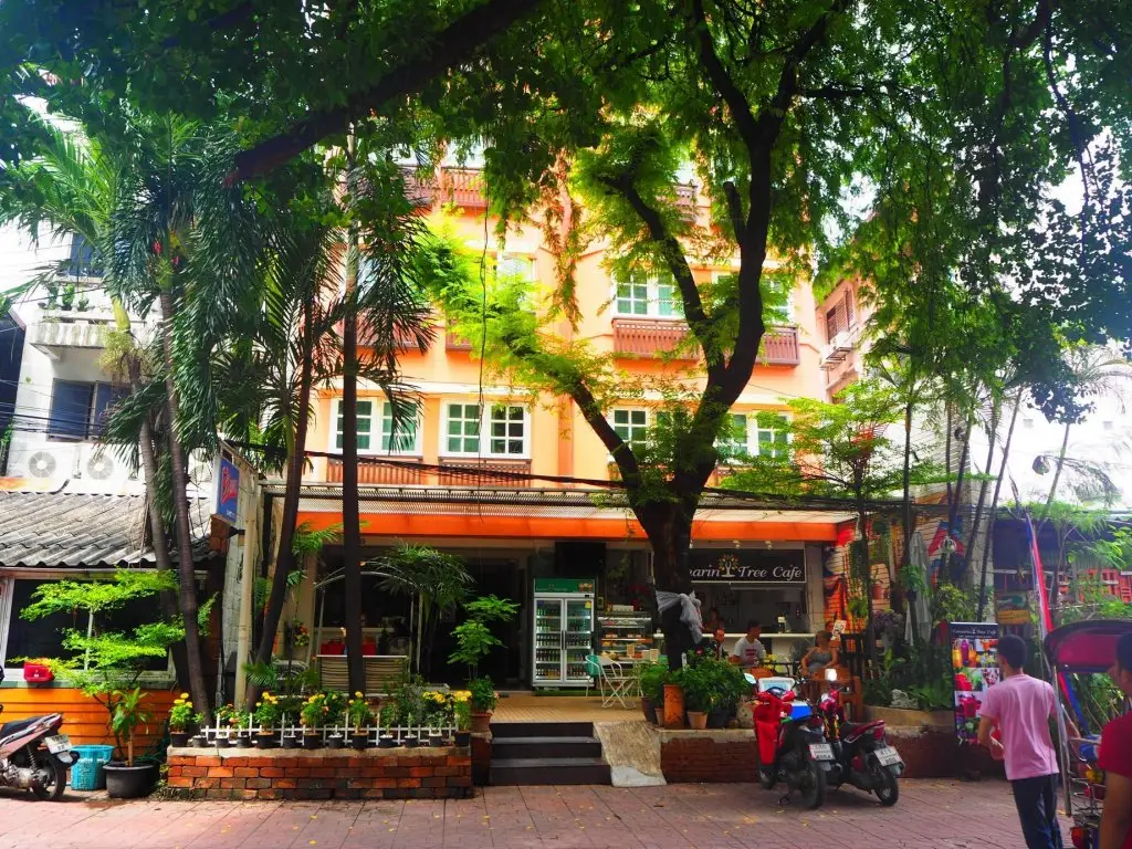 Бангкок: BBhouse Rambutri
