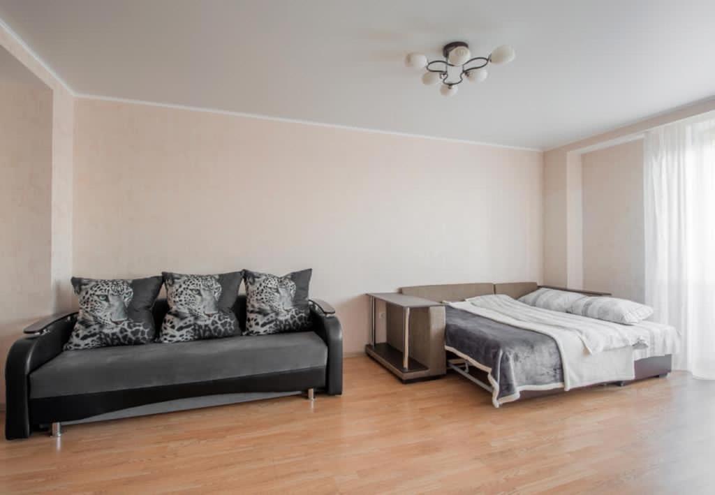Ростов-на-Дону: Apartment on 1-y Konnoy Armii