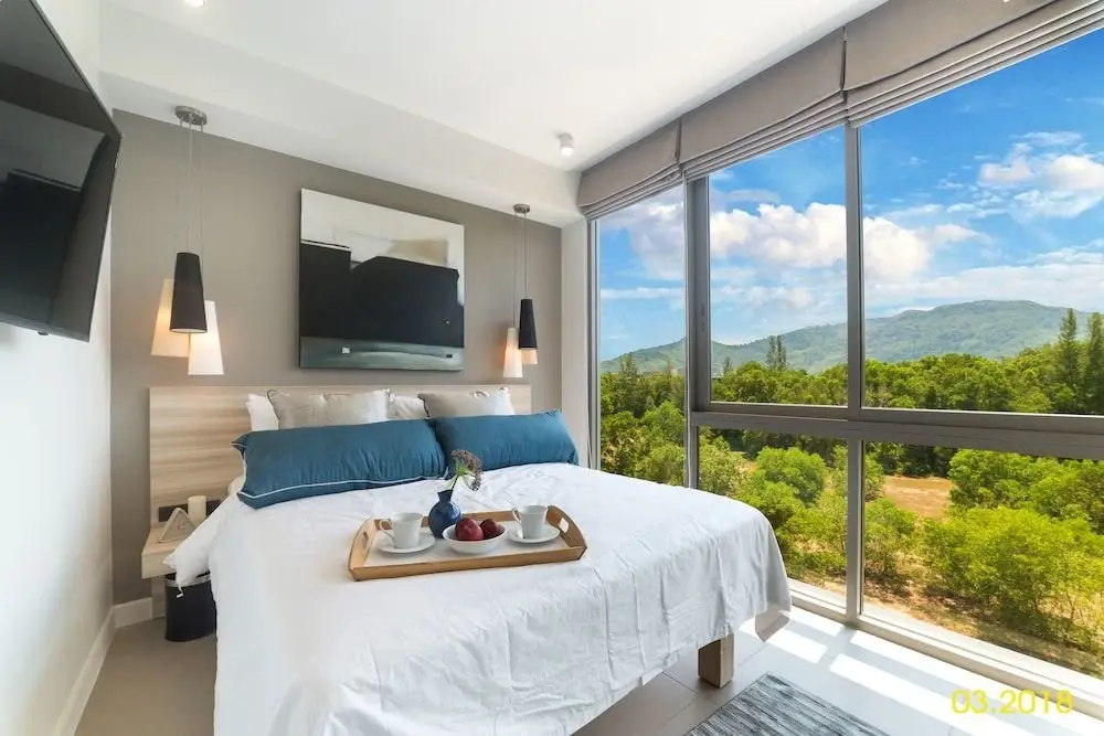 Тхаланг: Ocean Stone Phuket by Holy Cow 15