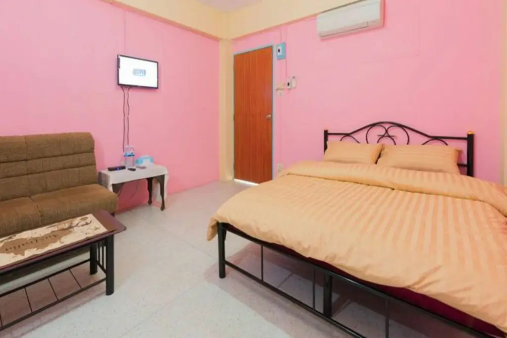 Бангкок: Roomstay Ruenkaew
