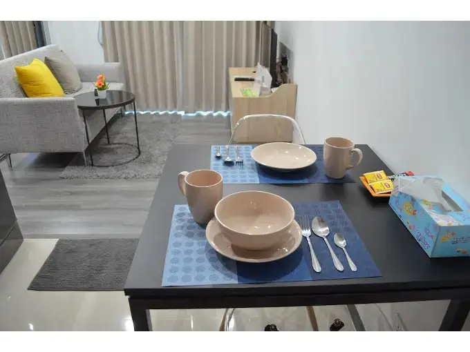 Бангкок: Wooden Suites (The Rich @Sathorn-Taksin)