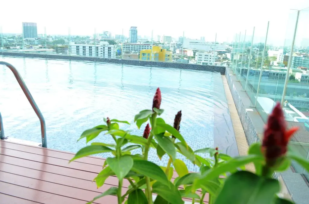 Бангкок: Wooden Suites (The Rich @Sathorn-Taksin)