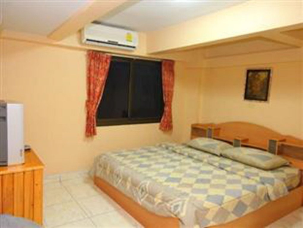 Чаам: Urs Treff Guesthouse