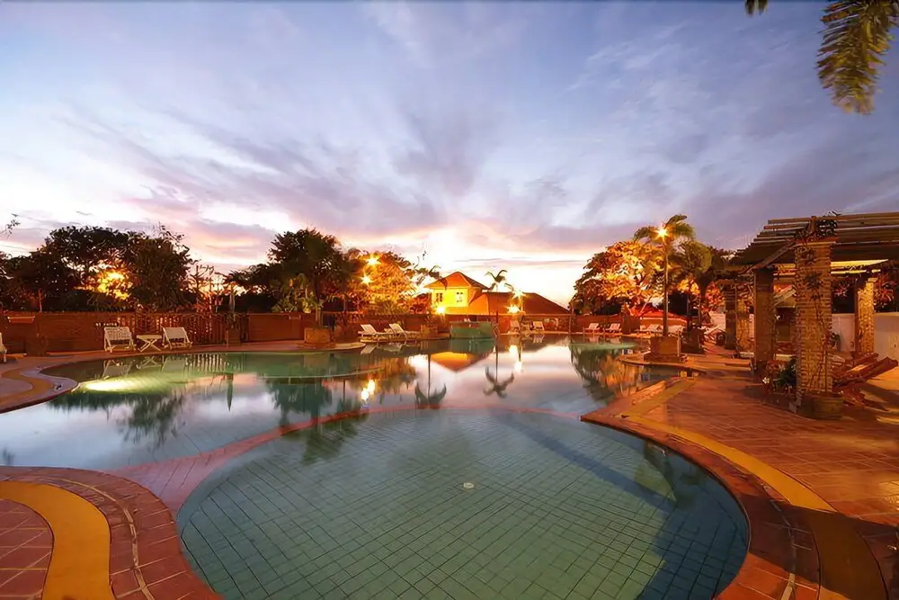 Паттайя: Pattaya Bay Hotel